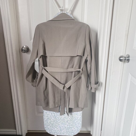 New Classic Grey Double-Breasted Belted Trench Coat Jacket - Picture 5 of 6